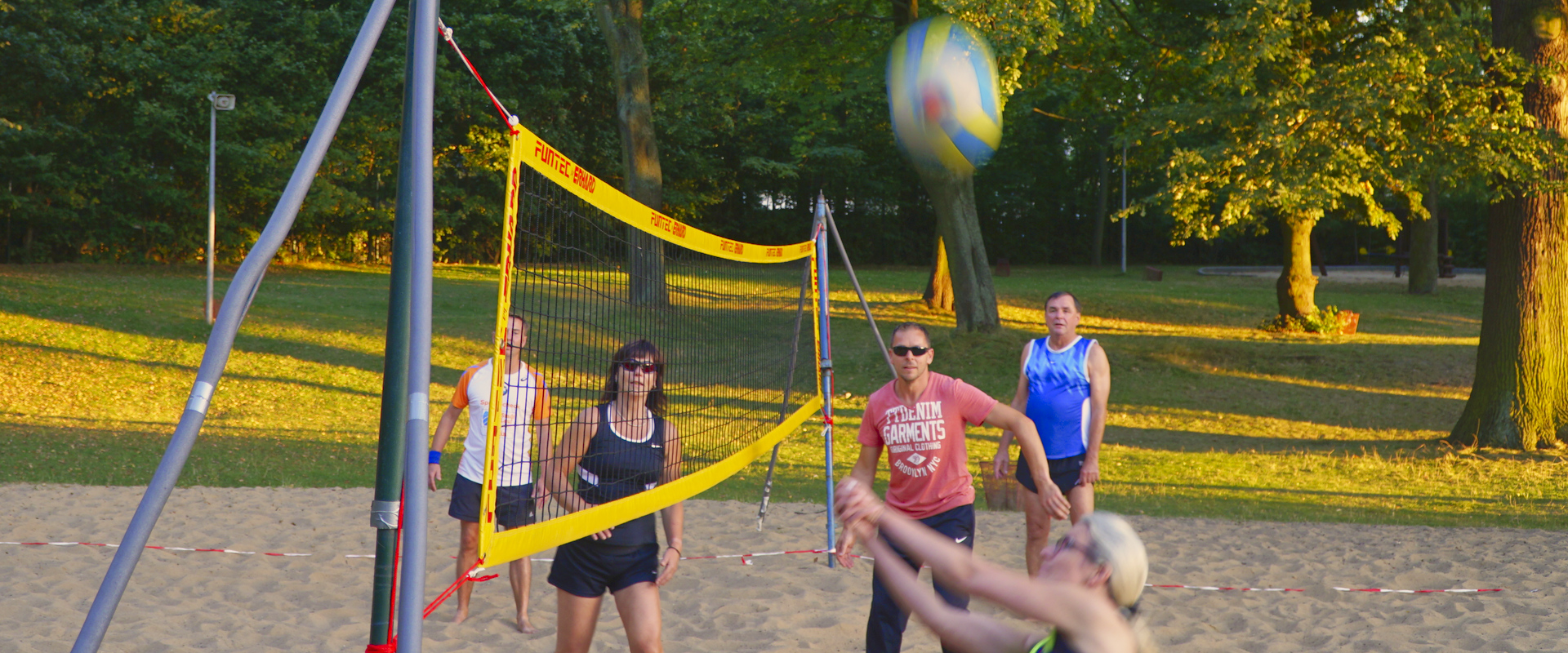 beach-volleyball